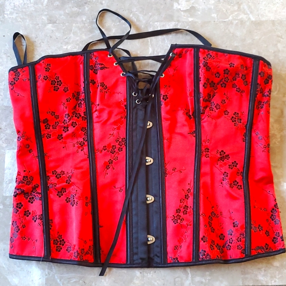 Red & black corset